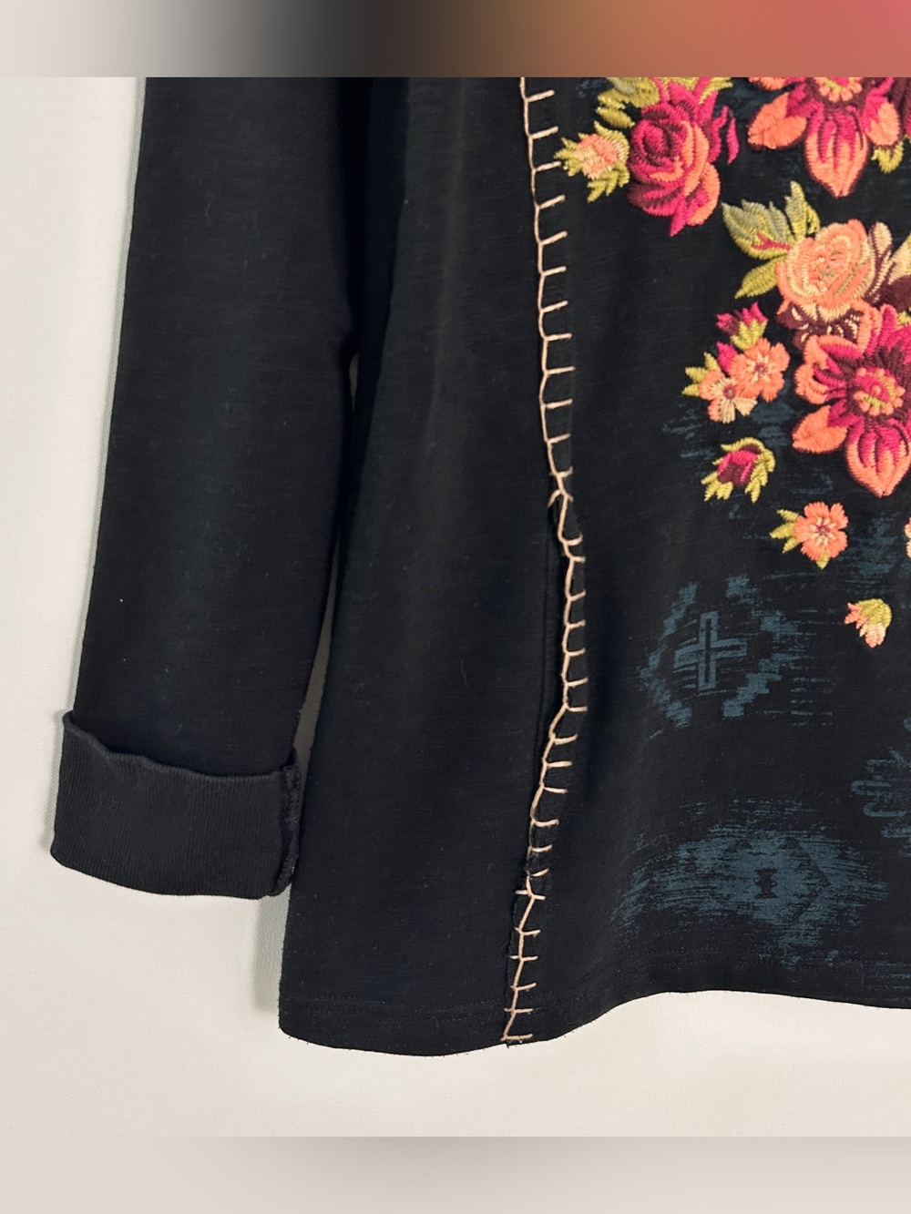 Double D Ranch Embroidered Floral Sweatshirt Untamed Territory Black Size Small - Picture 4 of 14